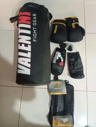 Kit Luta Completo: Saco Valentini + Luvas Pr etorian 16oz + Acessórios boxe mui Thay