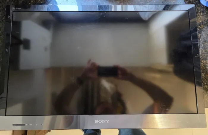 TV Sony Bravia 32? KDL-32EX425 com defeito - para conserto ou peças