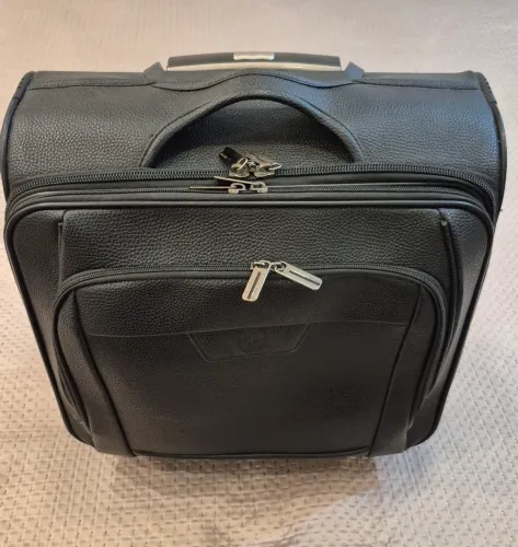 BOLSA DE VIAGEM TIPO PILOTO DE AVIÃO COM RODINHAS
