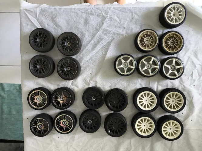 Lote rodas automóveis 1/10 padrão 12mm