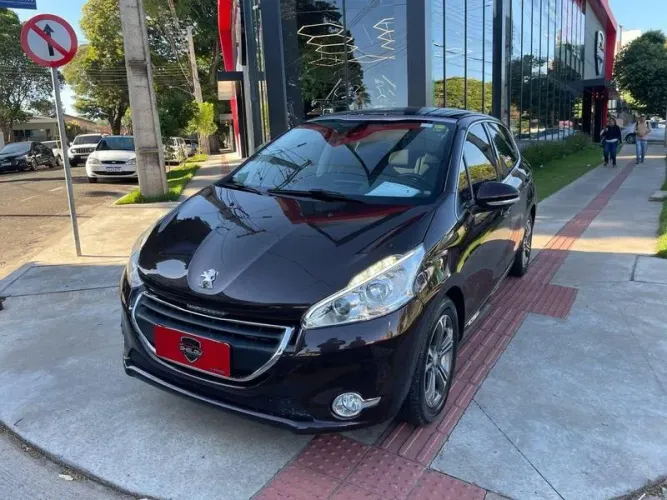 Peugeot 208 Active 1.6 Flex 16V 5P AUT 2014