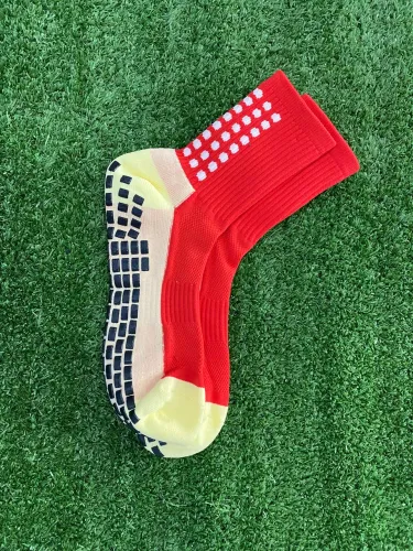 MEIA ANTIDERRAPANTE VERMELHO