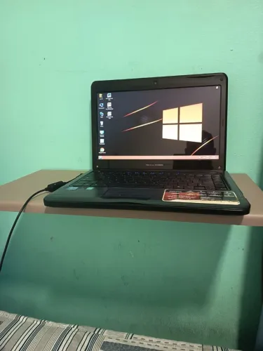Oportunidade notebook processador i3 4 gigas  armazenamento 500 gigas formtado