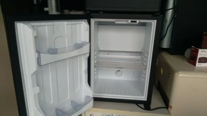 Frigobar dometic 30 litros sistema sem motor armonia e água