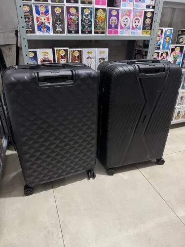 Duas malas de 28 KG