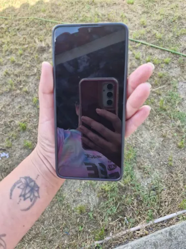 Vendo smartphone POCO X6