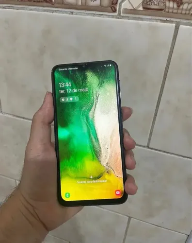 Samsung A10