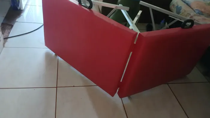 Maca dobrável mala rosa