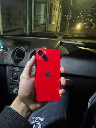 iPhone 14 128gb product red