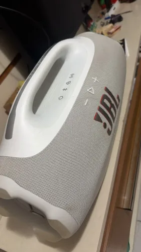 JBL 4