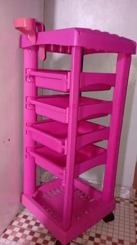 Cesta de escova pra salao