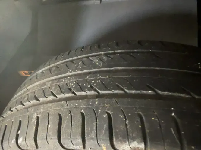 Pneu continental 185/55-16