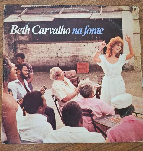 LP Beth Carvalho - Na Fonte (1987) - Vinil Original RCA - Samba MPB