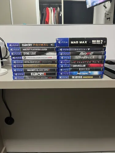 Lote de 19 jogos do PS4/PS5
