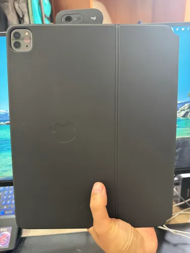 iPad Pro M2 12.9 e Magic Keyboard WiFi + Cellular 6 Gen 2