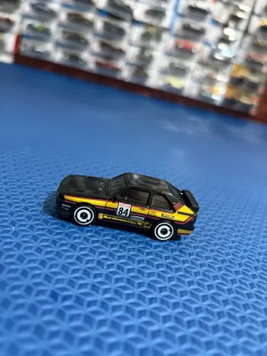 Hot Wheels 84 Audi Sport Quattro (loose)