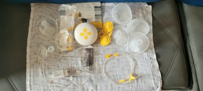 Bomba Extratora de Leite Elétrica Medela Swing Maxi Hands-free