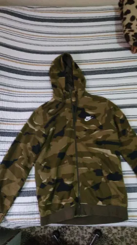 Moletom nike camuflado