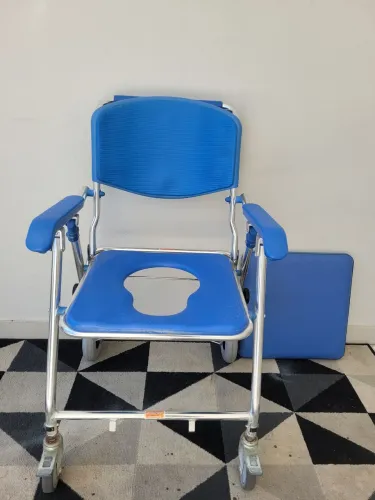 Cadeira de banho em alumínio