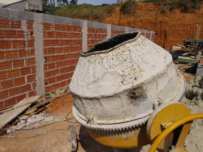 Betoneira 400L 1000 reais