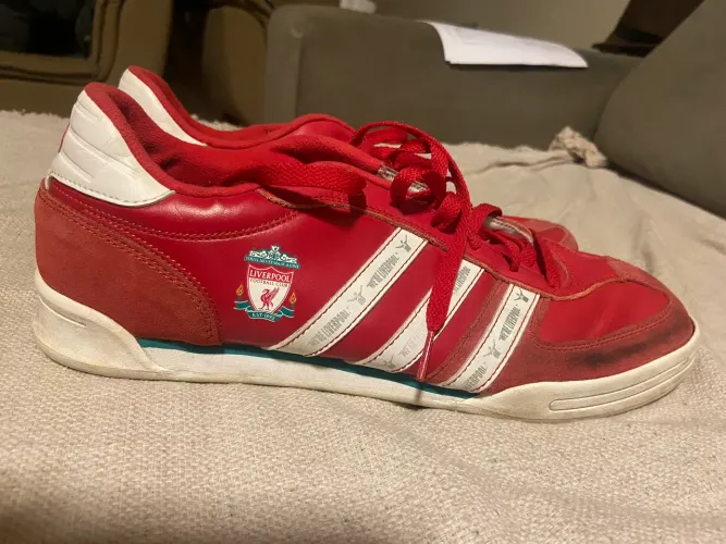 Tênis adidas samba liverpool
