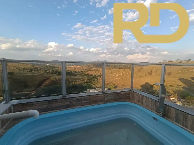 Espetacular Cobertura Linear com Vista Definitiva para a Serra da Piedade! - Novo Horizont