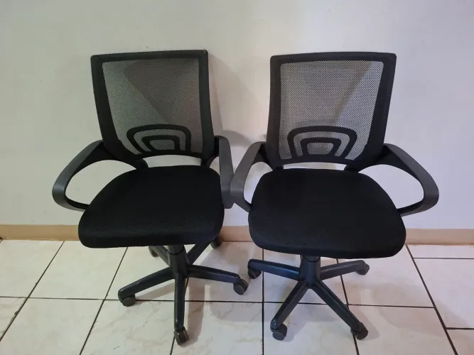 2 cadeiras para escritório 