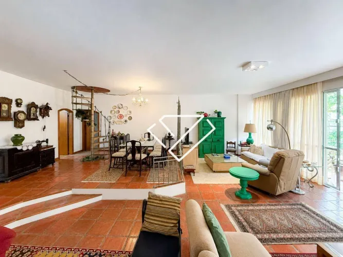 Apartamento com 4 dormitórios à venda, 205 m² por R$ 4.330.000,00 - Leblon - Rio de Janeir