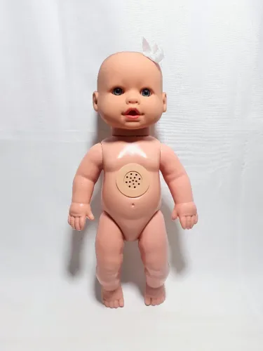 Boneca bebê que fala