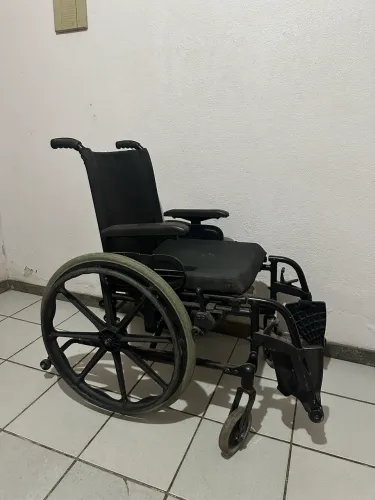 Cadeira de rodas Ortobras