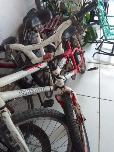 Bicicleta aro 20 por 200,00 reais