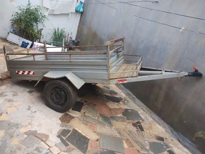 Carretinha conservada