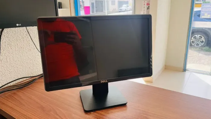 Monitor LED Dell 19" com Garantia e Parcelamento Facilitado