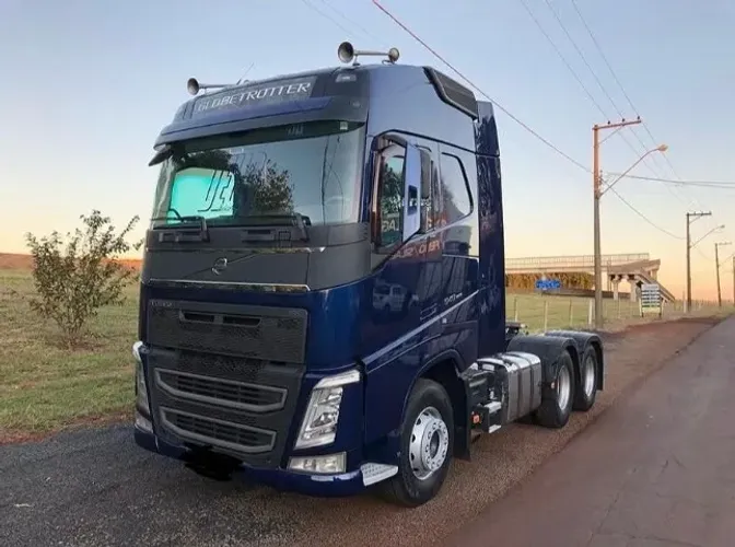 Volvo fh 540 globetrotter 6x2 2016 único dono