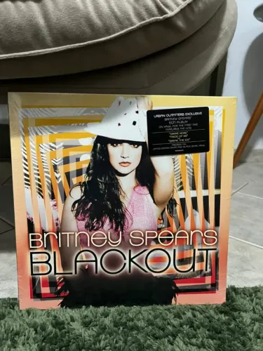 BRITNEY SPEARS - BLACKOUT - URBAN OUTFITTERS - VINIL LACRADO
