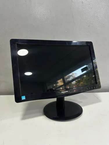 Monitor Philips Led VGA 16 polegadas