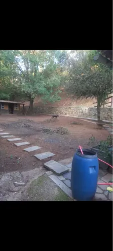 Sítio 6.900 m² com casa principal, casa de caseiro, piscina e poço artesiano