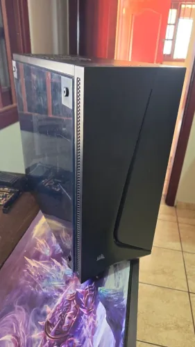 Gabinete Gamer Grande com Acrílico e FAN Rgb