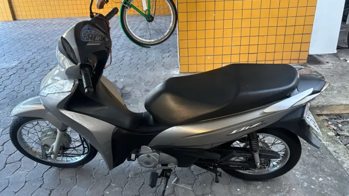 Vendo moto Honda biz 110i
