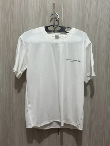 Camiseta Streetwear Minimalista 100% Algodão - Tamanho M