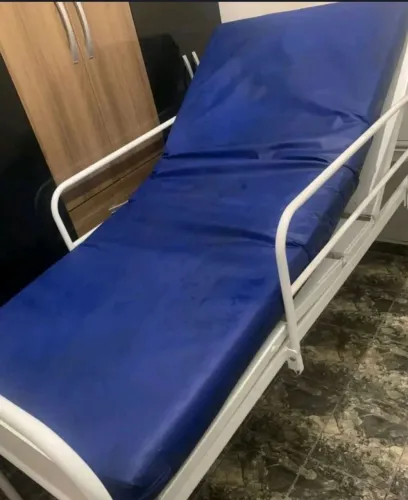 Cama hospitalar elétrica