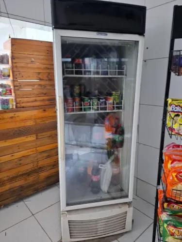 Geladeira expositora 495L