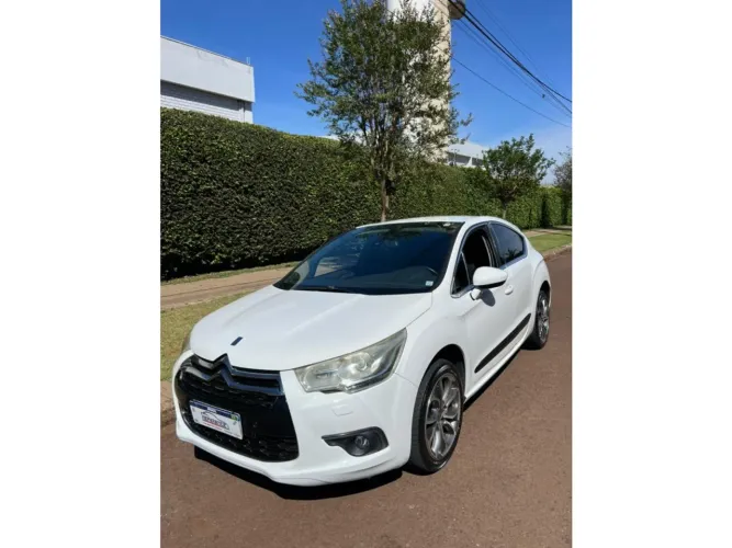 Citroen DS4 1.6 Chic Turbo 16V 5P Aut. 2014
