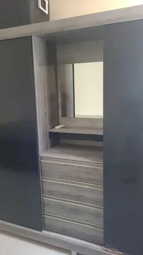Guarda- Roupas solteiro