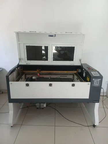 Maquina gravação e corte laser co2 100w