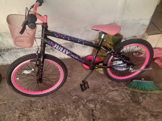 Bicicleta feminina infantil
