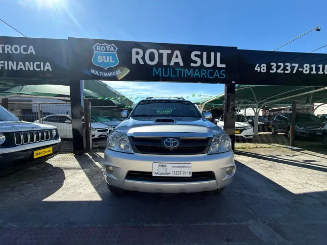 Toyota Hilux CD SRV D4-d 4X4 3.0 TDI Diesel AUT 2006