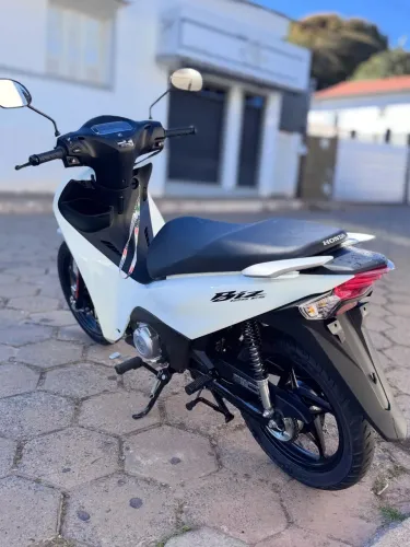Honda Biz 125 ES 2027 ? Apenas 46 km!