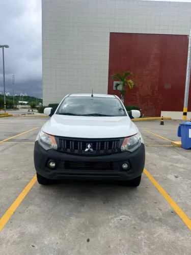 Mitsubishi L200 Tri. Outd. GLX 2.4 CD 4X4 Die. MEC 2022