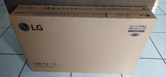 Vendo TV LG 32 polegadas lacrada